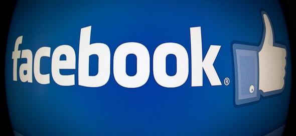 Article_cover_facebook-has-allowed-users-to-insert-images-in-a-comment