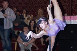 Image_final_pole_dance_battle_2013_25